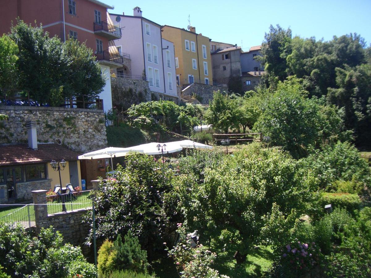 Hotel Paese Corvara Beverino Rom bilde